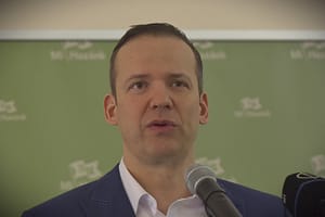 2026-10-13-toroczkai-lászló-mi-hazánk-szokodi-lászló-szokodi-academy-media-hirek-1 - szokodi academy media Toroczkai László a MI Hazánk elnőke egy deszki kampánygyűllésen tartott előadást.
